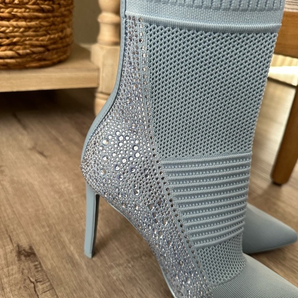 NWT Steve Madden Maxwelle Knit Pointed Toe Boots Blue size 9 - Picture 3 of 13